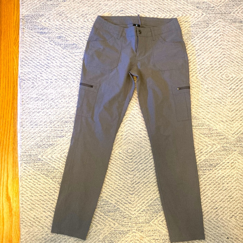 Kuhl Gray Hiking/Climbing Pants, Women’s size 6